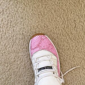 Jordan Women's Sneakers in Pink and White